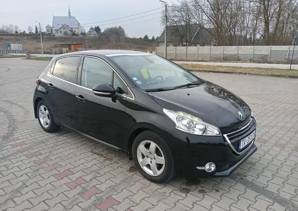 świętokrzyskie Peugeot 208 cena 29800 przebieg: 106000, rok produkcji 2015 z Niemodlin